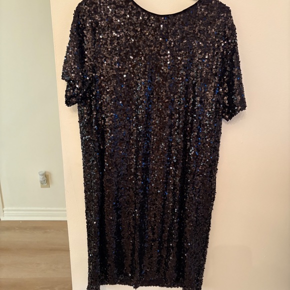 Branded clothes - Picture 7 of 9